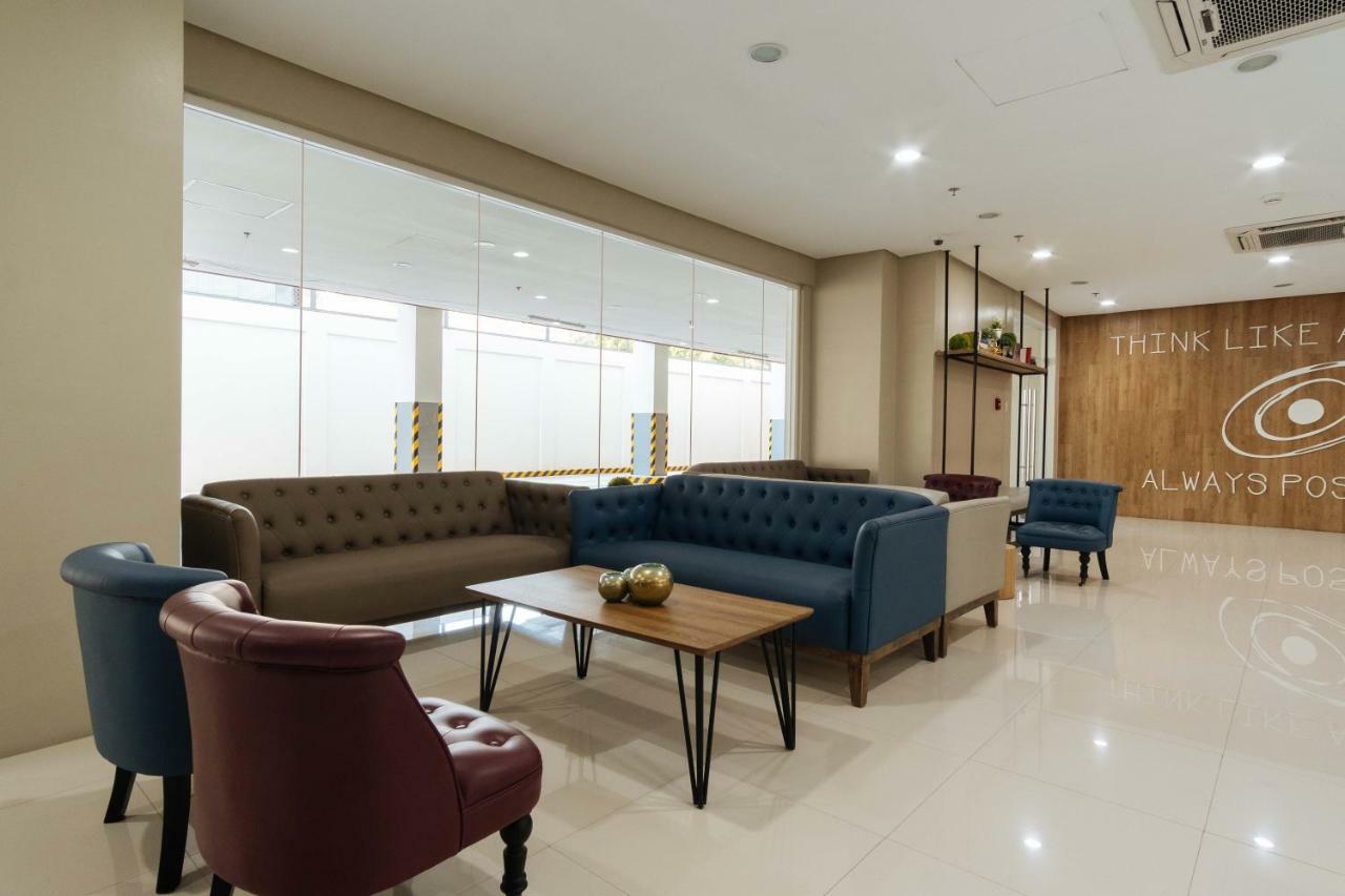 Reddoorz Premium @ Vista Heights Legarda Hotel Manila Luaran gambar